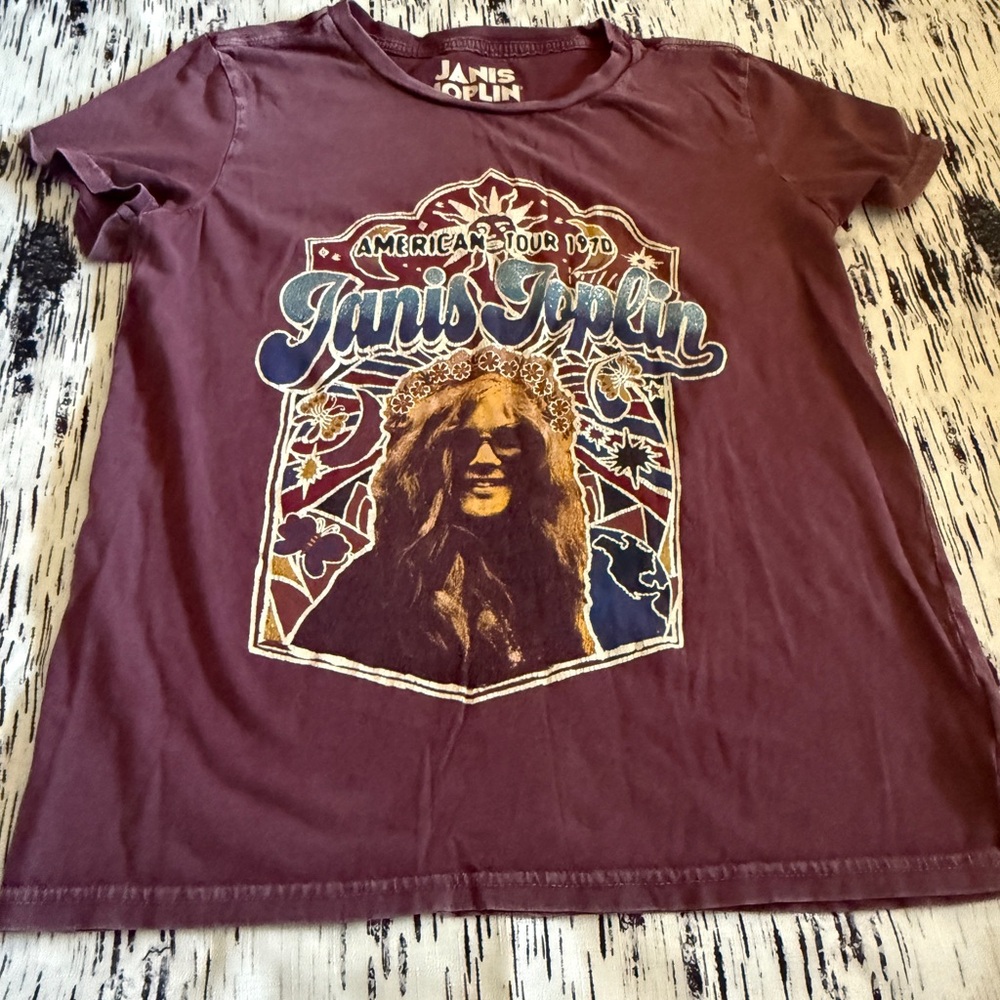Lucky Brand Maroon Graphic Tee